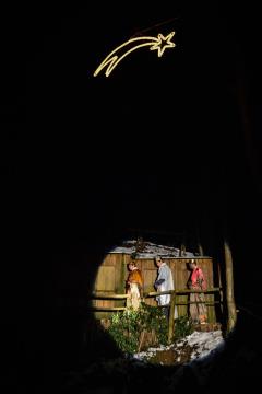 Predstava Božična noč pri Ivanovem izviru, sezona 2014-2015 43